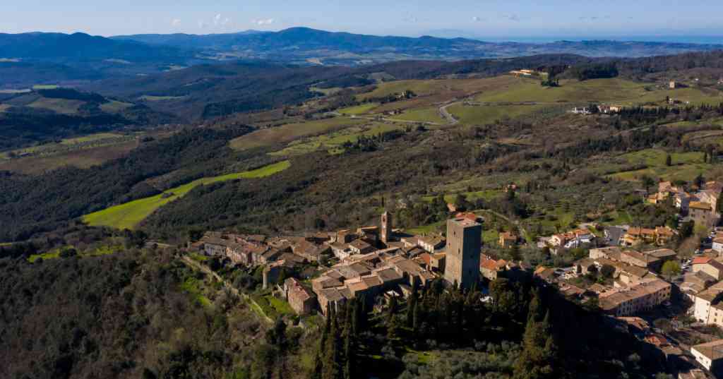 vista aerea montecatini val di cecina